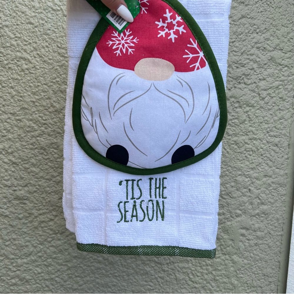 Gnome kitchen towel and pot holder